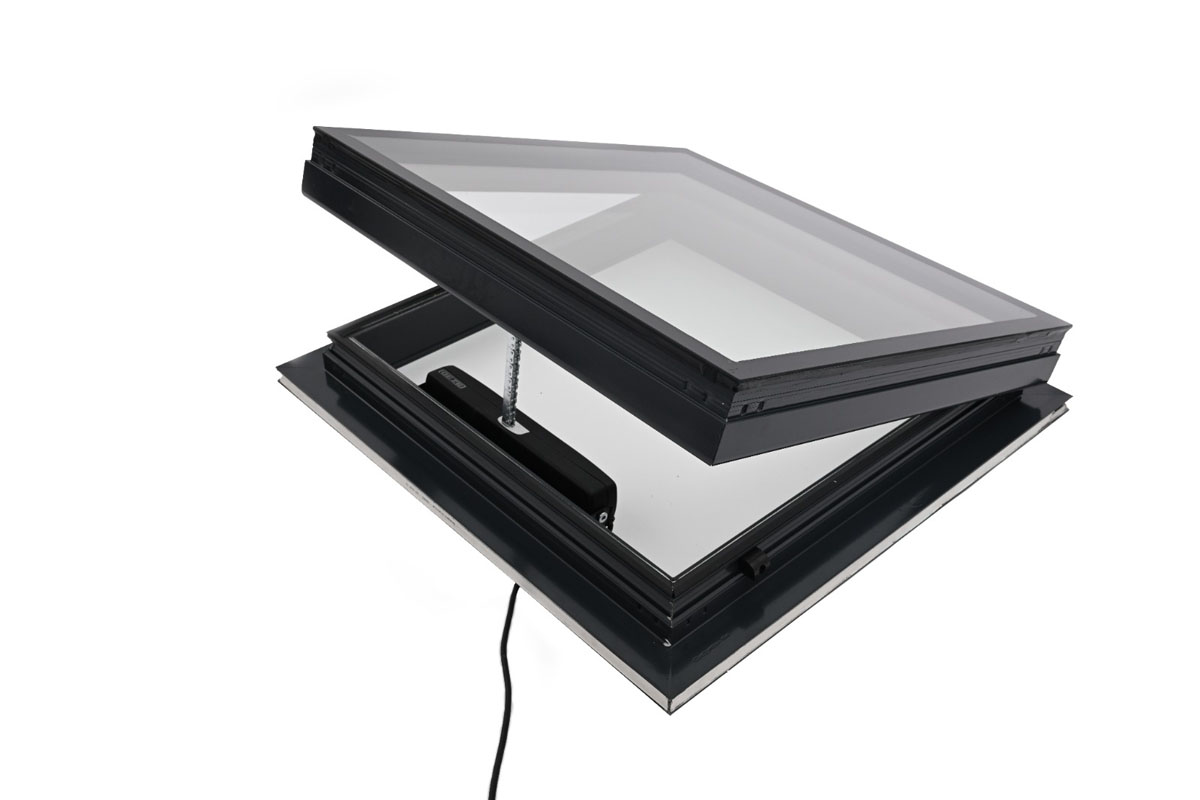 cupola-starlight-22-cupola-ventilatie-motor-230v-ventilation-dome-motor-230v-en